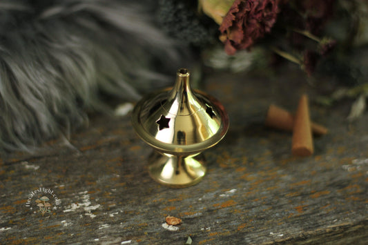 Small Brass Incense Burner Hecate's Light brass, burner, cone, cones, incense, stick Small Brass Incense Burner Hecate's Light brass, burner, cone, cones, incense, stick metaphysical occult supplies witchy hecateslight.com witchcraft cottagecore witch gifts metaphysical occult supplies witchy hecateslight.com witchcraft cottagecore witch gifts